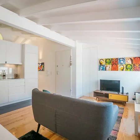 A Sweet Mikis Apartment Lisbon